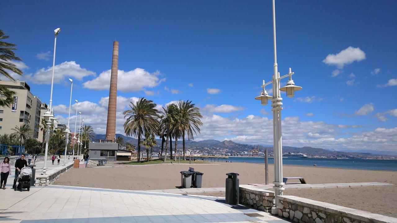 Covadonga Beach Malaga Exterior photo
